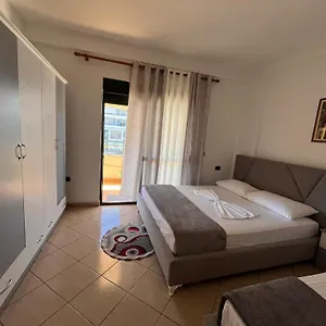  Appartamento Rikardo Apartament